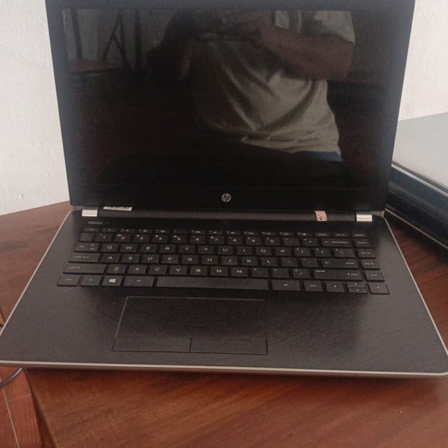 HP Laptop 14-bw0xx